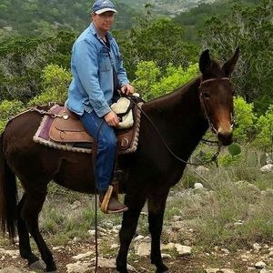 Meet your Posher, Jason